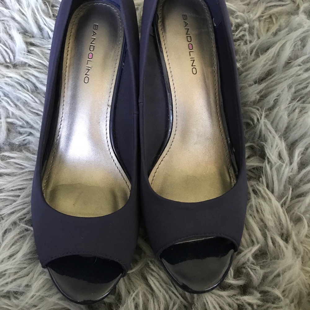 Navy Blue Bandolino wedge heels!!!